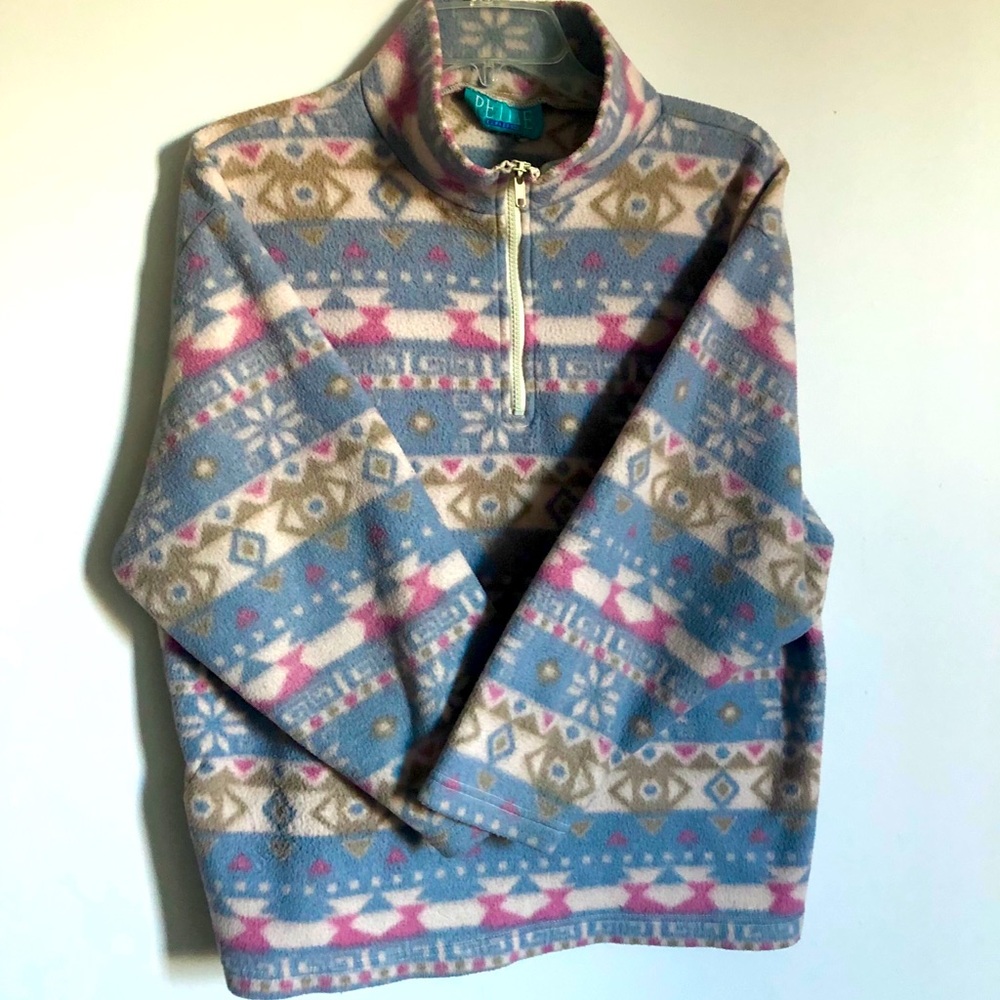 Fleece pullover